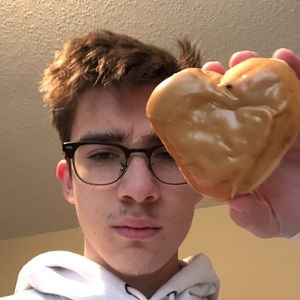 Meet your Posher, Grant